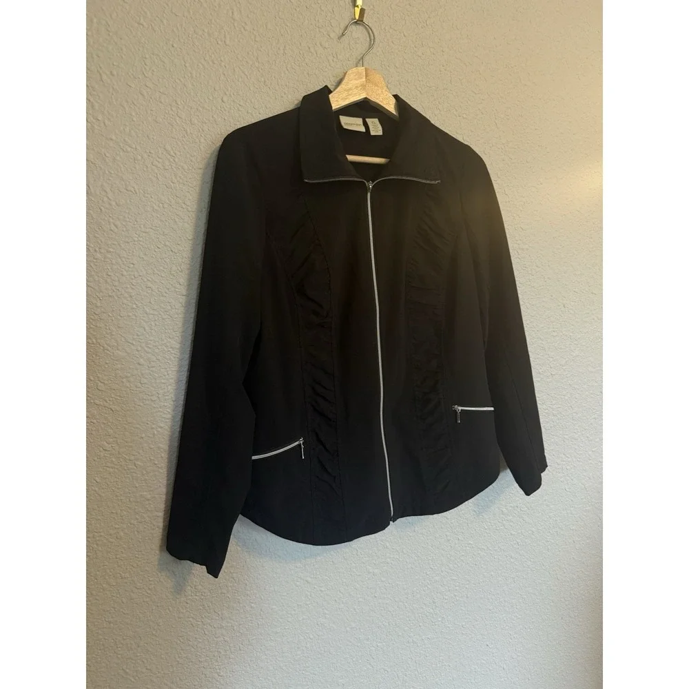 Zenergy by Chico's Active Jacket Full Zip Pockets Black Long Sleeve Size 0 Small